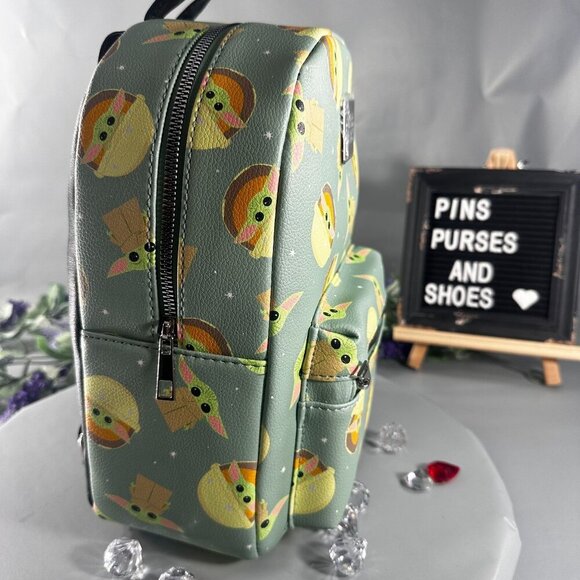 Loungefly Disney Grogu Backpack Mandalorian Child Star Wars Purses Shoulder Bag - Picture 4 of 12